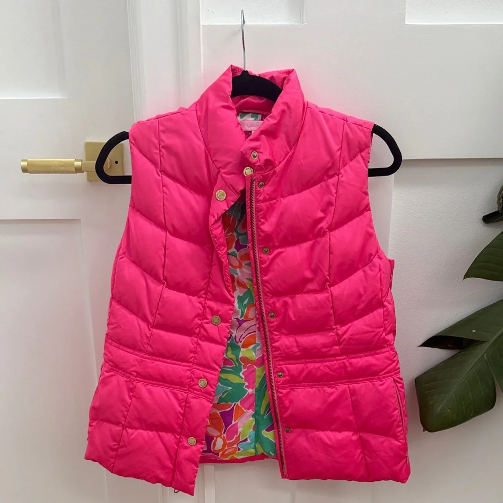 Lilly Pulitzer Hot Pink Quilted Puffer Vest - Picture 1 of 4